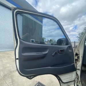 Car Wreckers - Toyota Hiace 1997