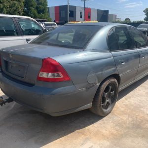 Car Wreckers - Holden Commodore 2006