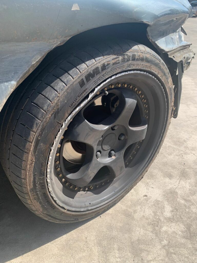 Car Wreckers - Holden Commodore 2006