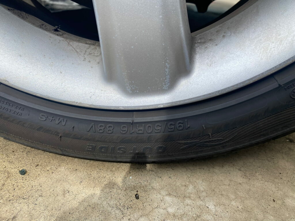 Car Wreckers - Mazda 3 2004