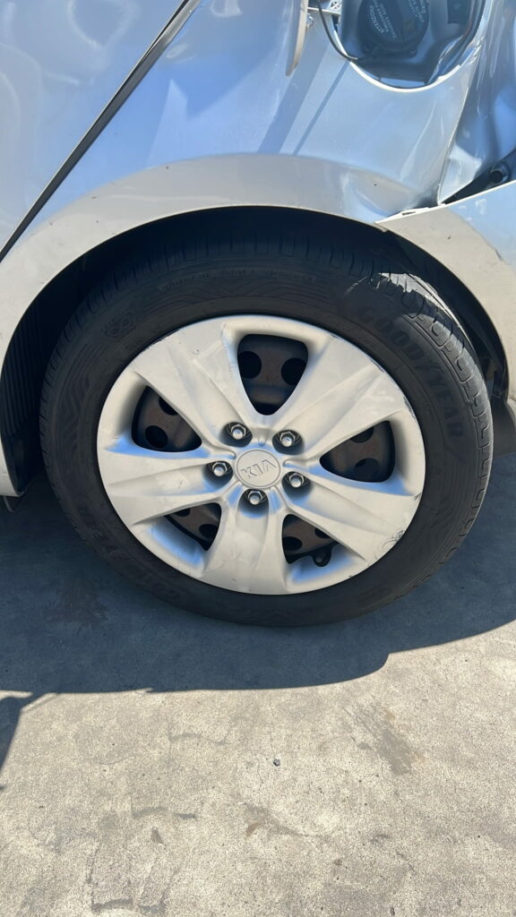 Car Wreckers - Kia Cerato 2016