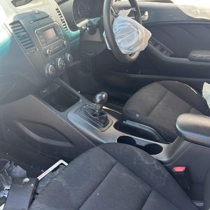 Car Wreckers - Kia Cerato 2016