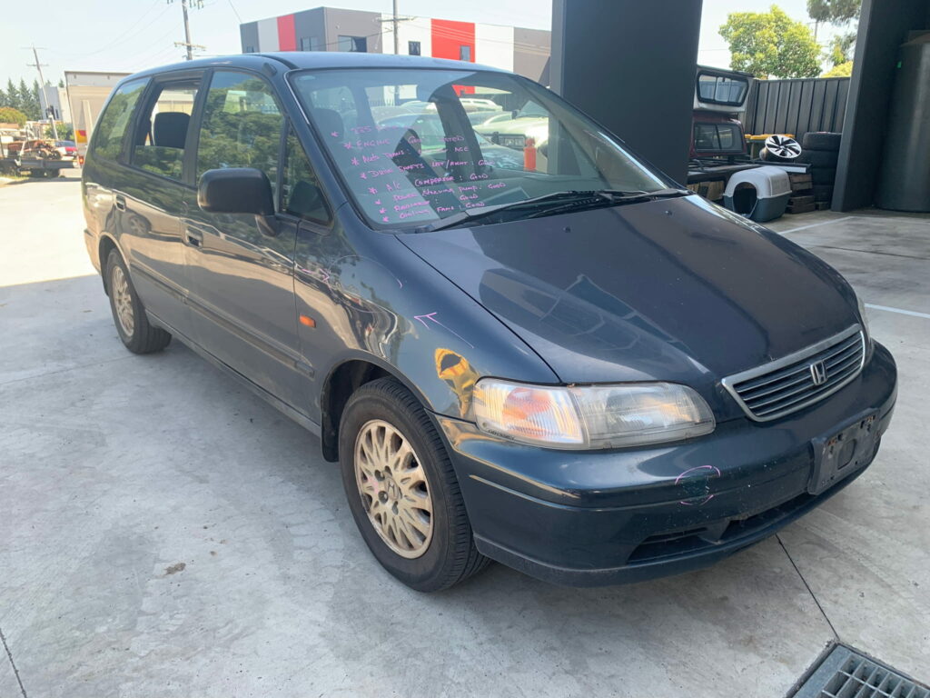 Car Wreckers - Honda Odyssey 1997