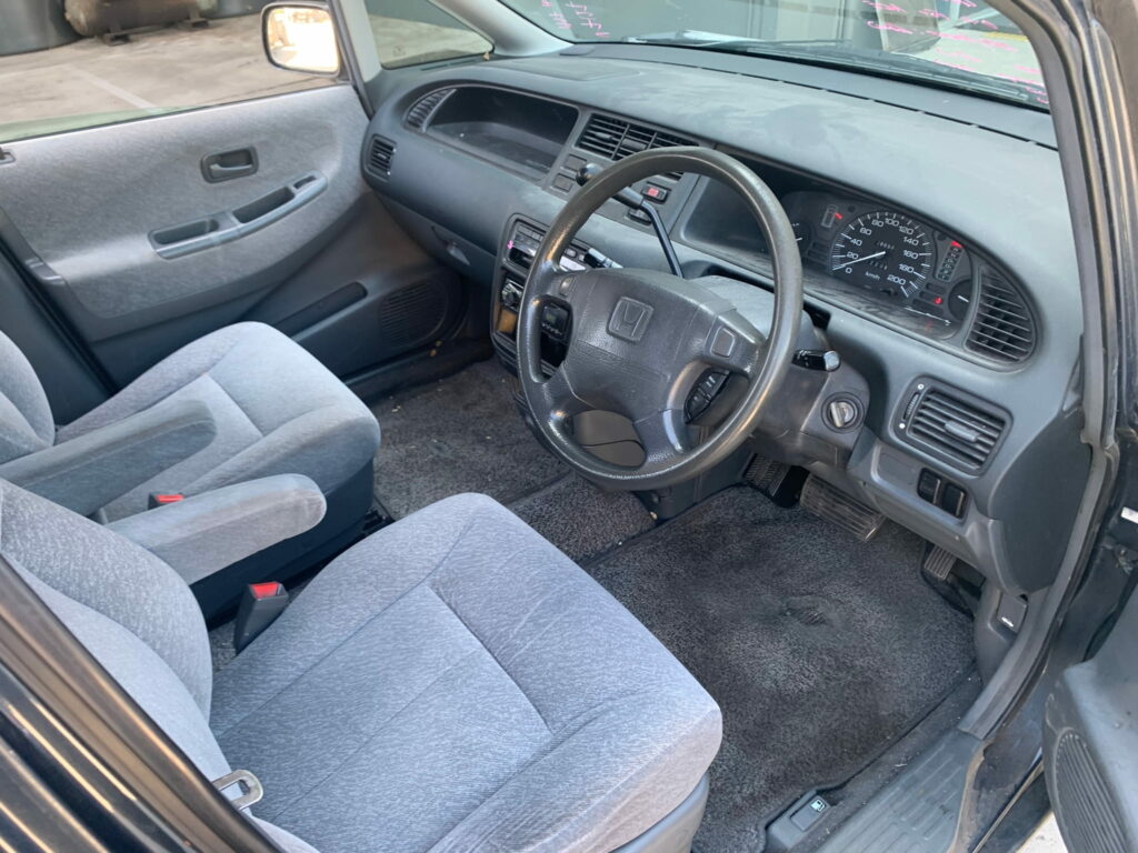 Car Wreckers - Honda Odyssey 1997