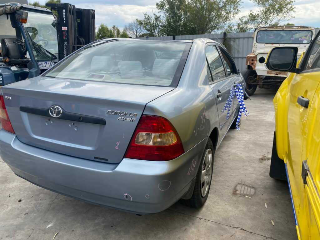 Car Wreckers - Toyota Corolla 2004