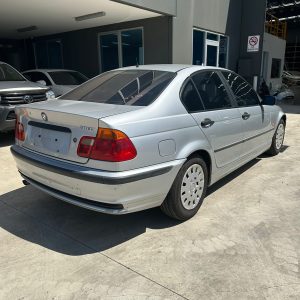 Car Wreckers - BMW 318I 2000