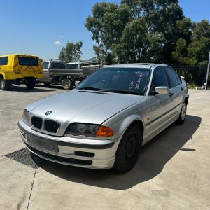Car Wreckers - BMW 318I 2000