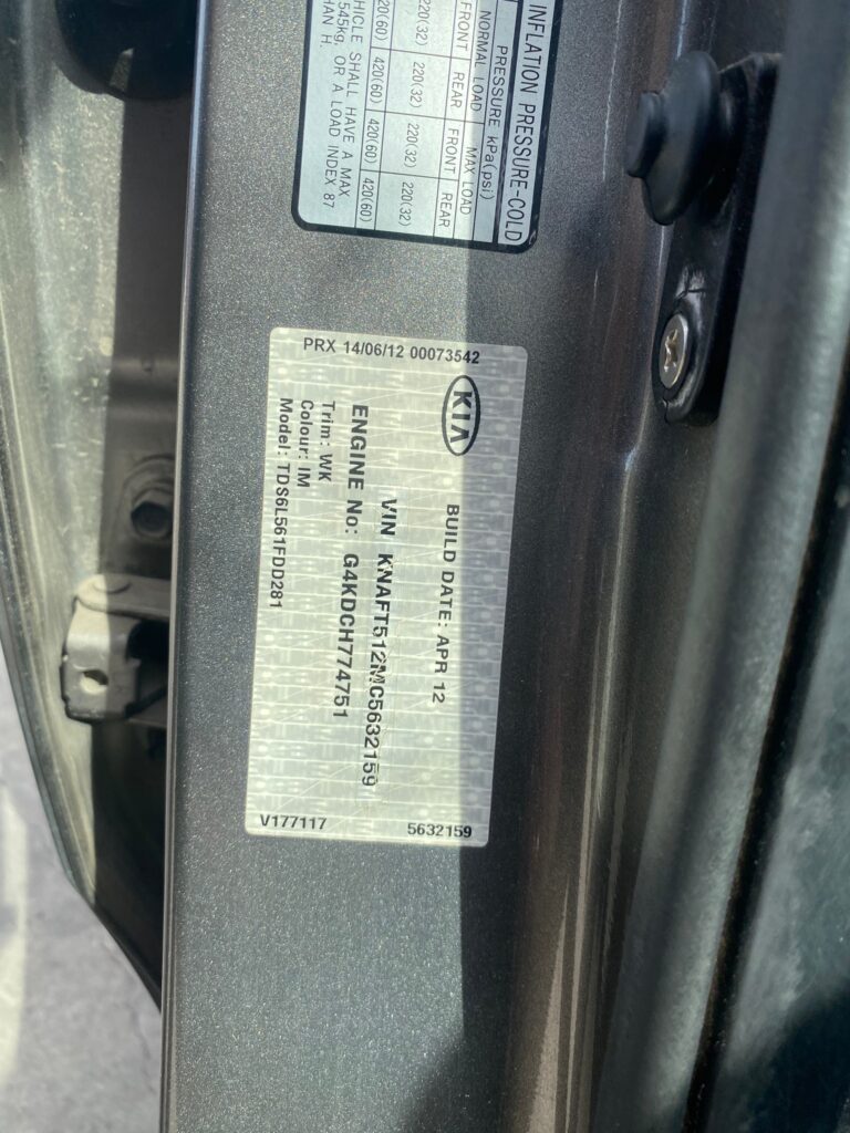 Car Wreckers - Kia Cerato 2012