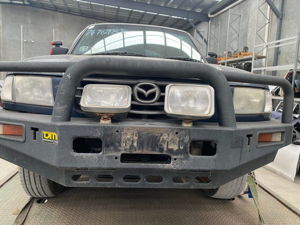 Car Wreckers - Mazda Bravo 2004