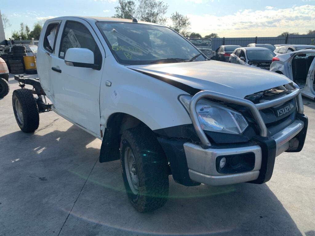 Car Wreckers - Isuzu D-Max 2017