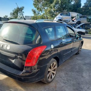 Car Wreckers - Peugeot 308 2011