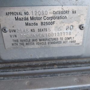 Car Wreckers - Mazda Bravo 2000