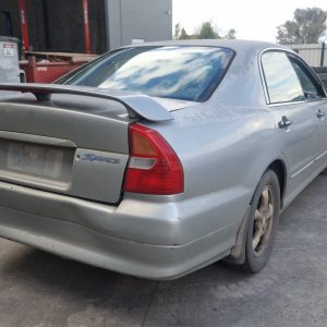 1999 mitsubishi magna