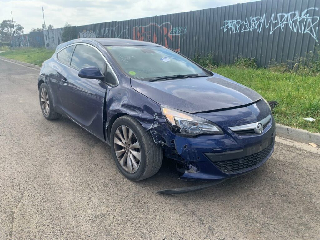 Car Wreckers - Holden Astra 2015 Blue Auto Petrol