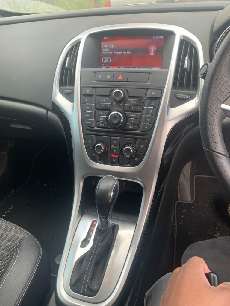 Car Wreckers - Holden Astra 2015 Blue Auto Petrol