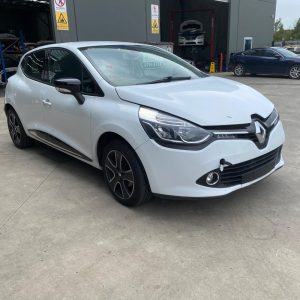 Car Wreckers - Renault Clio 2015 White Auto Petrol
