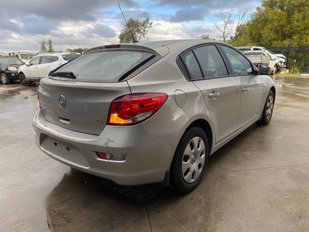 Car Wreckers - Holden Cruze 2012 Silver Auto Petrol