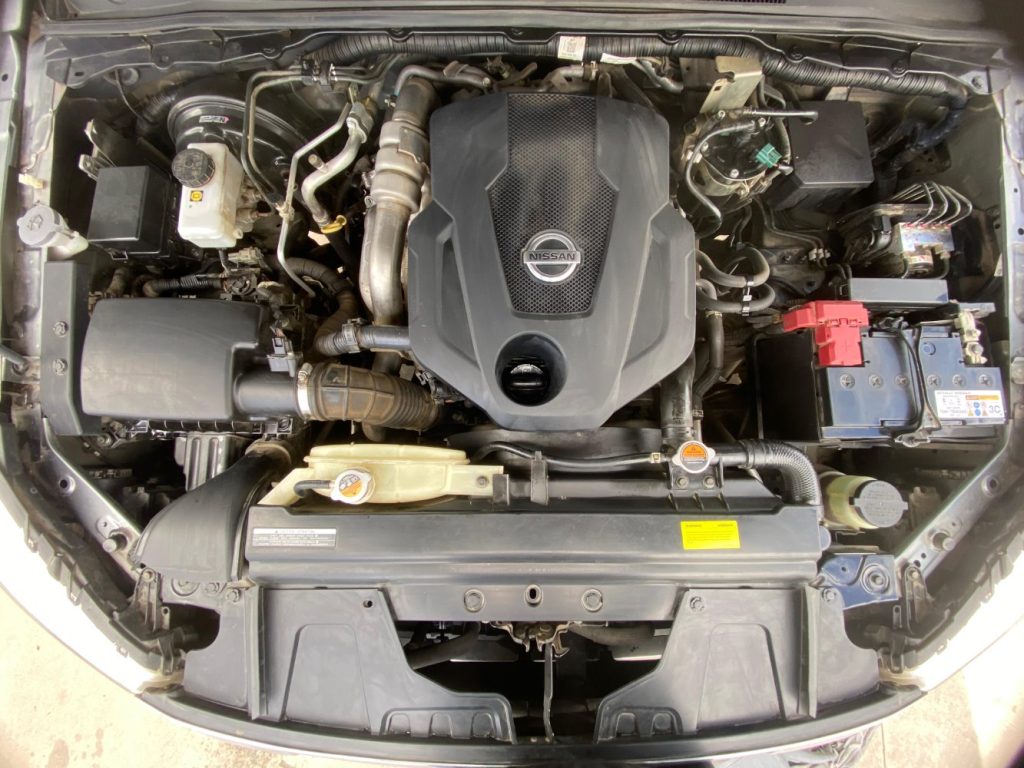 Car Wreckers - Nissan Navara 2018 Grey Auto Diesel