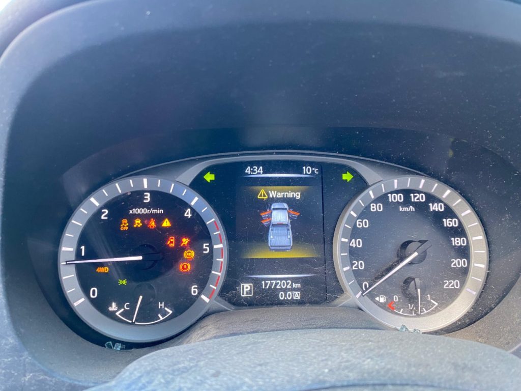 Car Wreckers - Nissan Navara 2018 Grey Auto Diesel