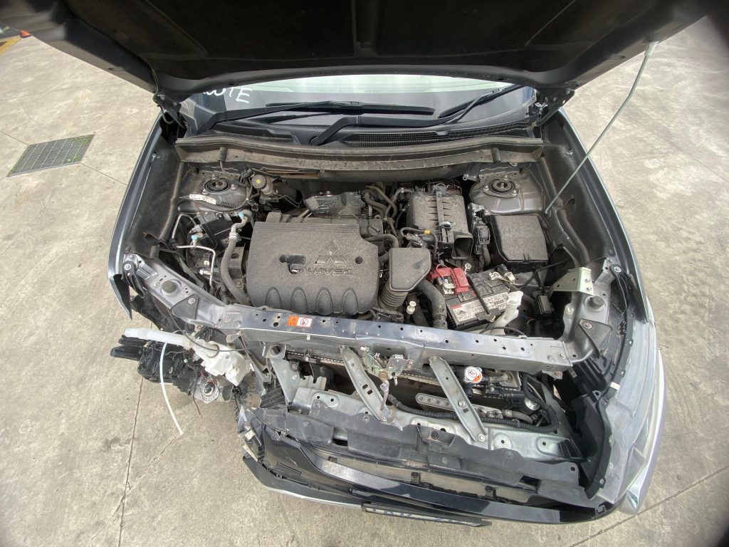 Car Wreckers - Mitsubishi Outlander 2019 Grey Auto Petrol