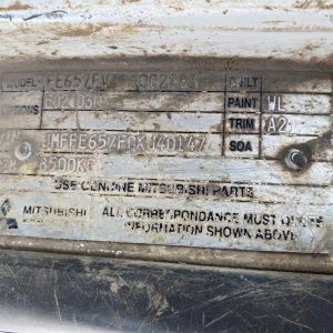 Car Wreckers - Mitsubishi Canter 1999 White Auto Diesel