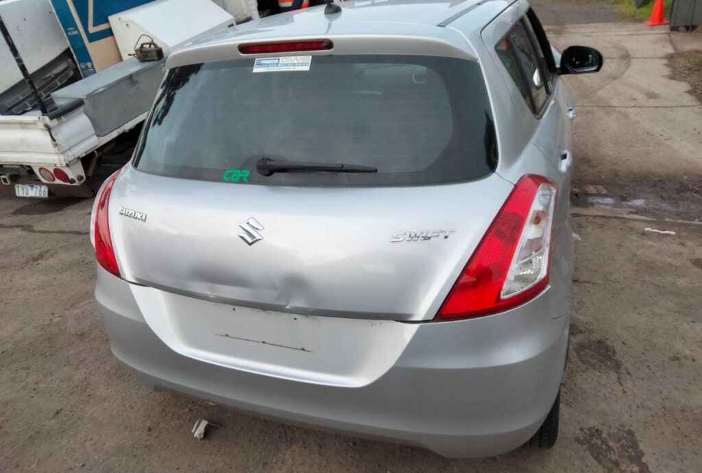 Car Wrecking Suzuki Swift 2012 1