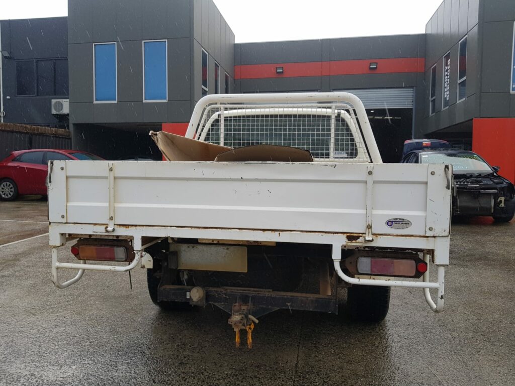 Car Wrecking Nissan Navara 2008 7