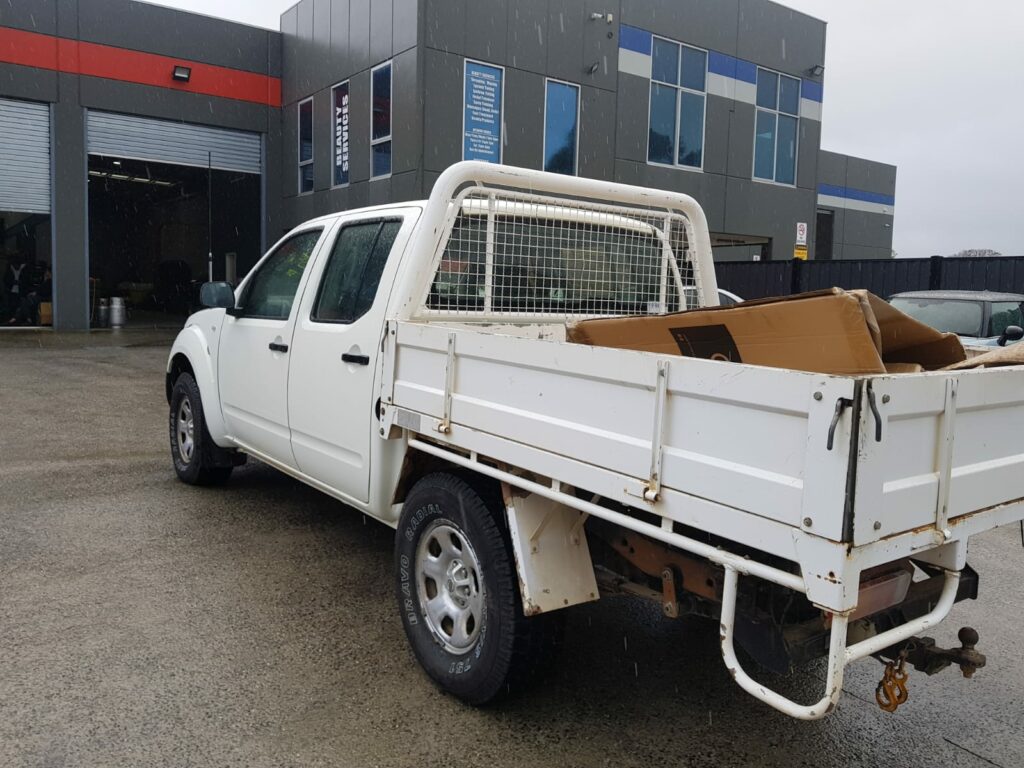 Car Wrecking Nissan Navara 2008 2