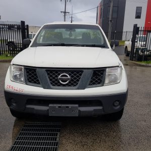 Car Wrecking Nissan Navara 2008 1