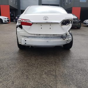 Car Wrecking Toyota Corolla 2016 5