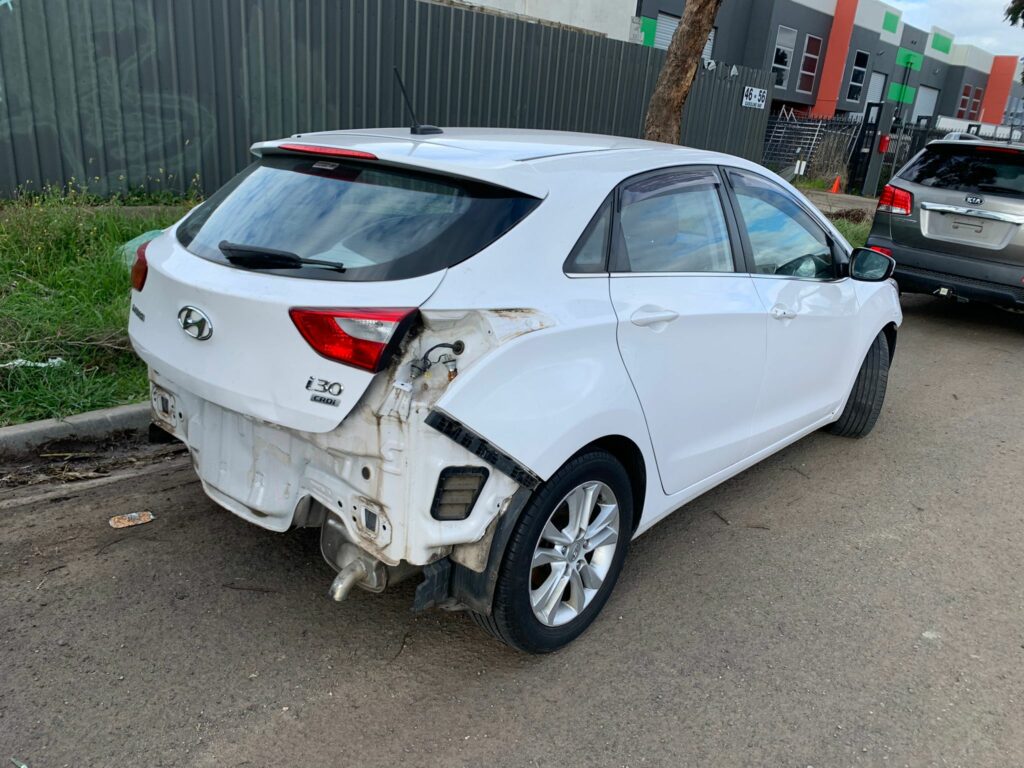Car Wrecking Hyundai I30 2012 5