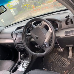 Car Wrecking Kia Sorento 2011 6