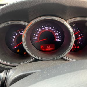 Car Wrecking Kia Sorento 2011 1