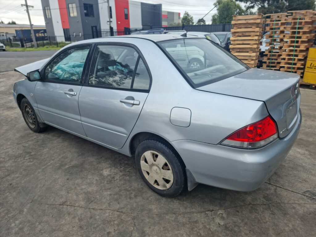 Car Wrecking Mitsubishi Lancer 2004 7