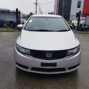 Car Wrecking Kia Cerato 2009 3