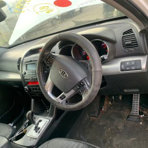 Car Wrecking Kia Sorento 2011 1