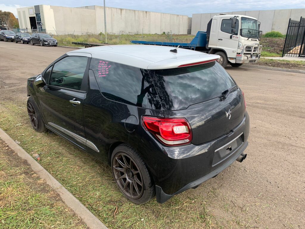 Car Wrecking Citroen DS DS3 2010 6