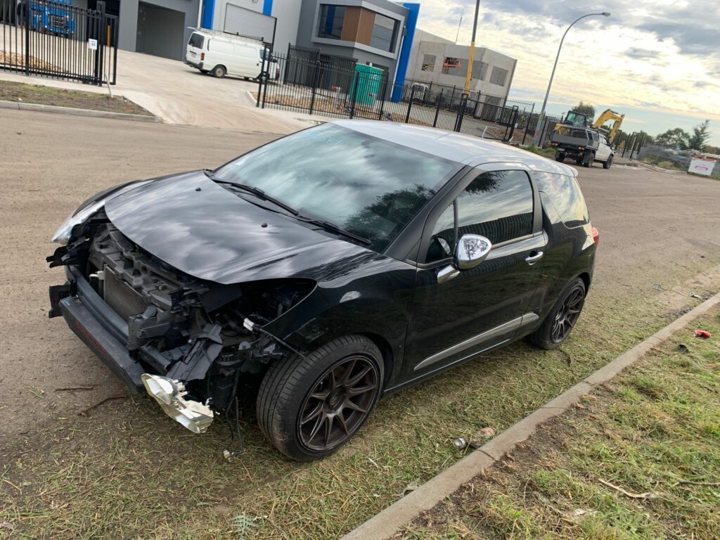 Car Wrecking Citroen DS DS3 2010 5