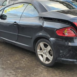 Car Wrecking Peugeot 307CC 2005 5