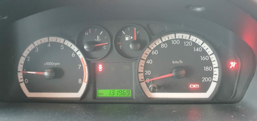 Car Wrecking Holden Barina 2009 4