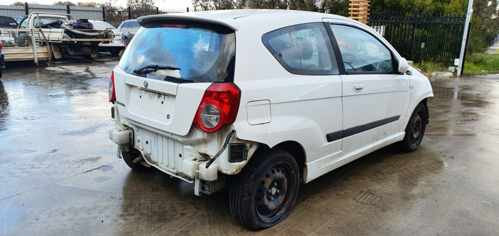 Car Wrecking Holden Barina 2009 2