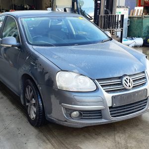 Car Wrecking Volkswagen Jetta 2011 3