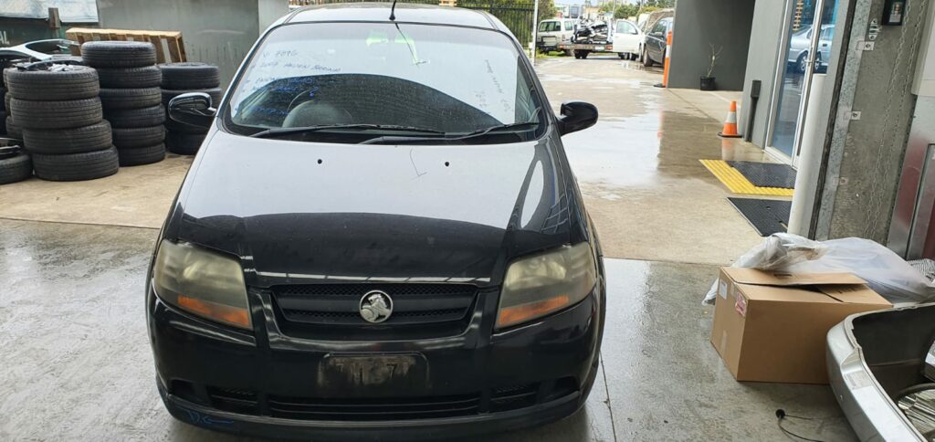 car wrecking - HOLDEN BARINA 2007