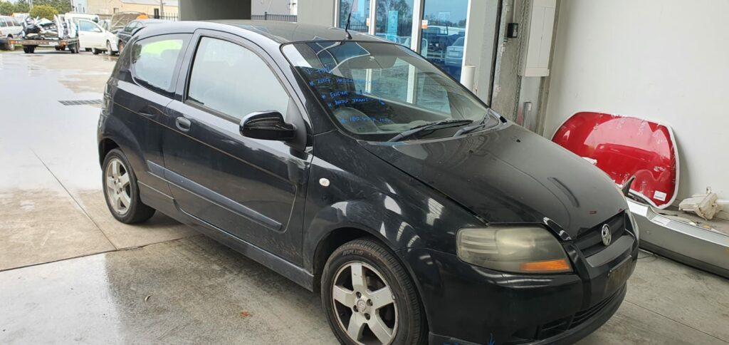 car wrecking - HOLDEN BARINA 2007