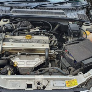 car wrecking - HOLDEN VECTRA 2001