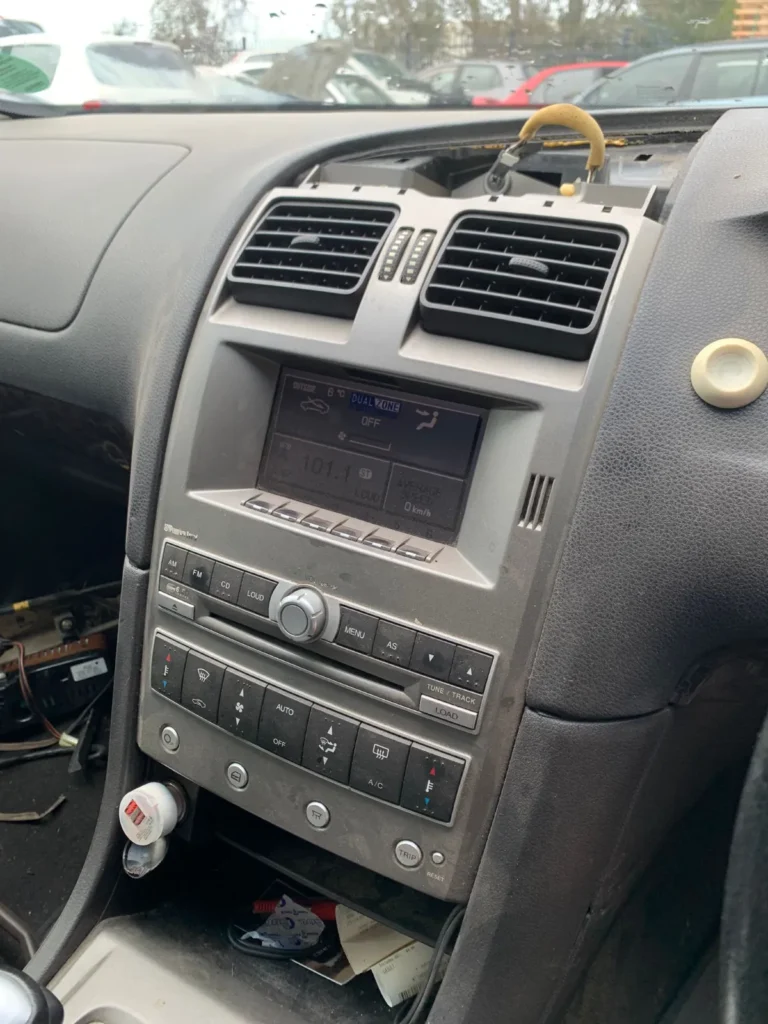 car wrecking FORD FAIRMONT BA 2004