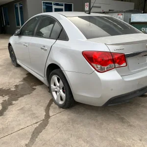 car wrecking HOLDEN CRUZE 2012 1