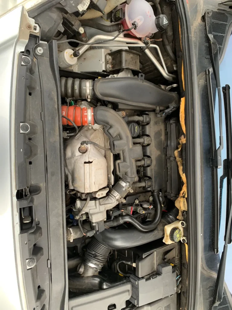 car wrecking PEUGEOT 308 2010