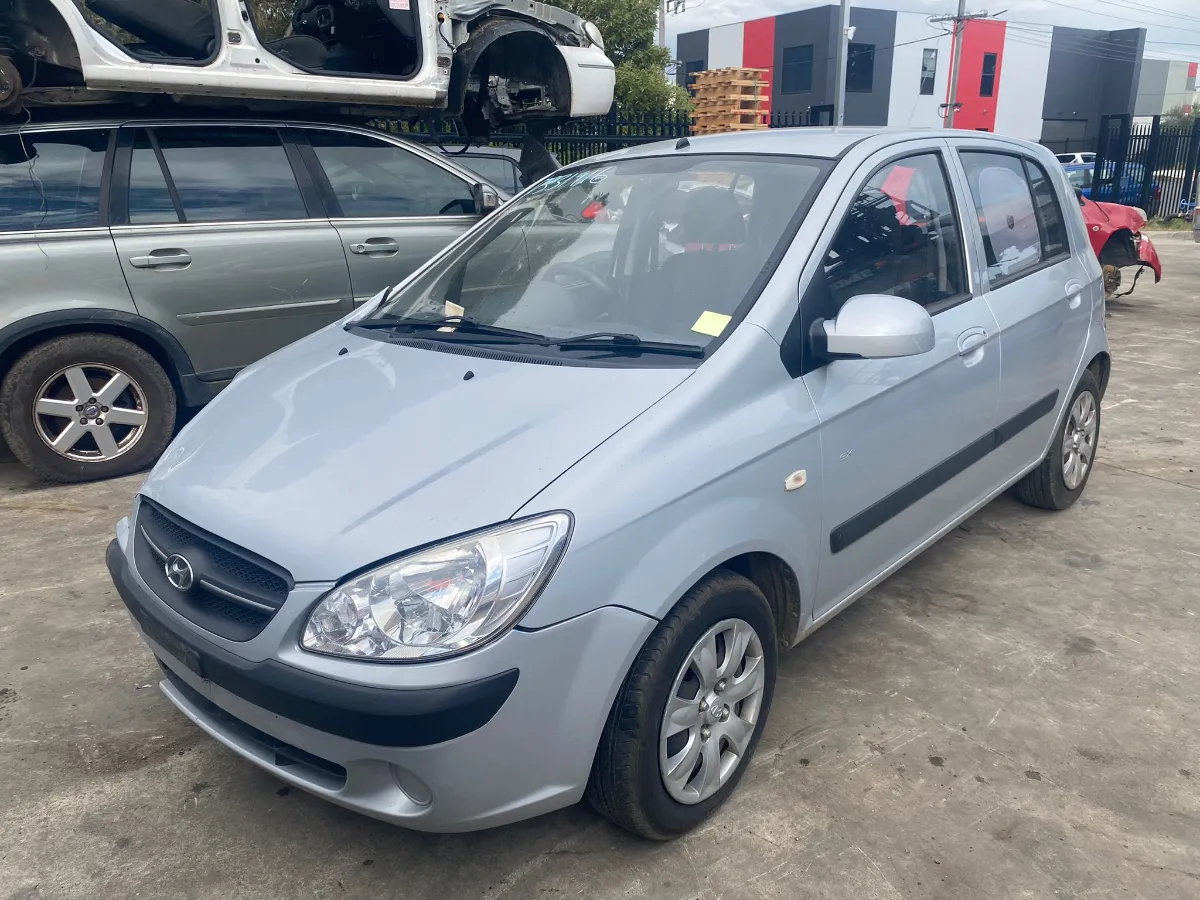 Car Wreckers - Hyundai Getz 2011 Silver Auto Petrol