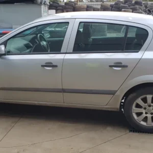 Car Wrecking - Holden Astra